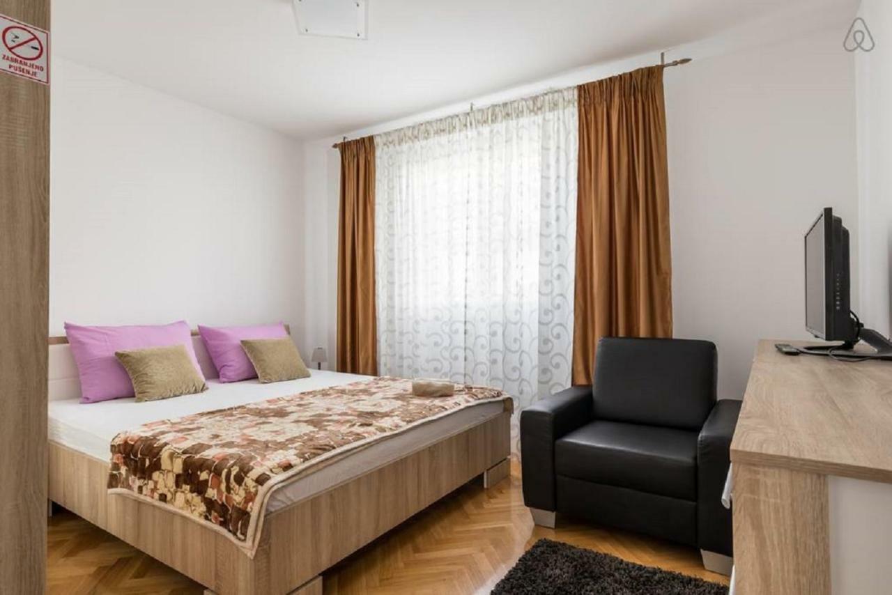 Deluxe Apartment Manuela With Balcony Top Center Split Exterior foto